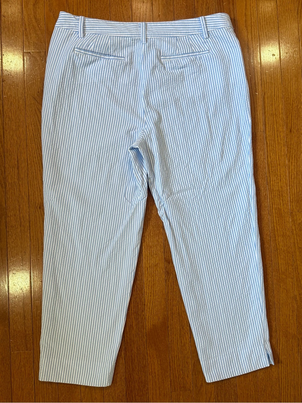 Talbots Women’s 14 Seersucker The Perfect Crop Pants Trousers Cropped Striped - Picture 5 of 9